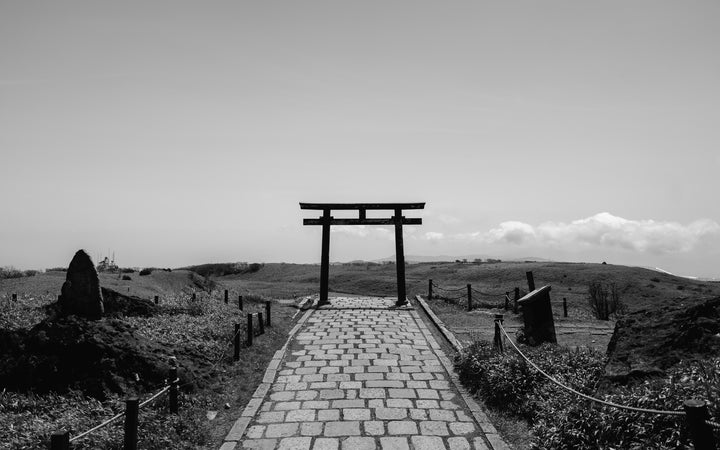 Shrine on top of Mt. Hakone framed in black wood, 30×40 cm frame